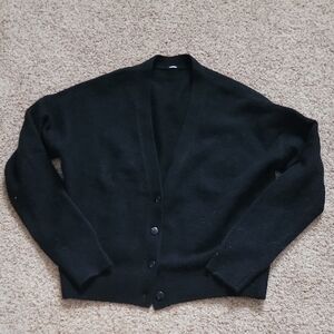 Lululemon Classic Black Women's Sweater